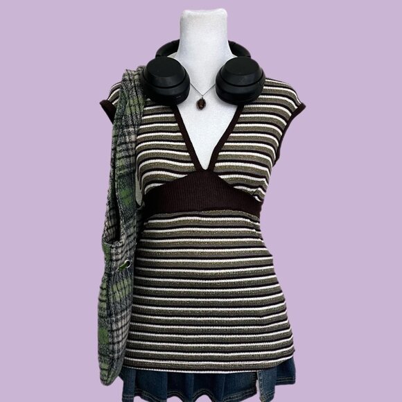 American Vintage Tops - y2k girly boho downtown it girl knit top